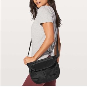 Lululemon Festival Bag